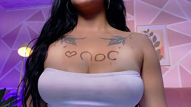 _MileyRoss live cam on StripChat