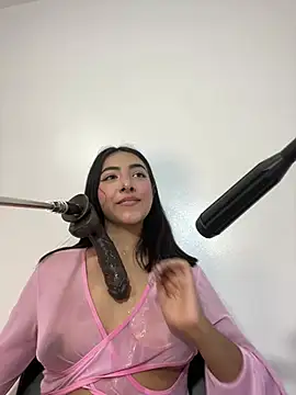 cherry_skinnyy_ webcam