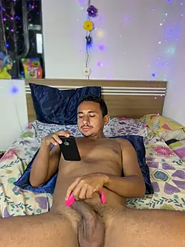 Simone_Miller webcam