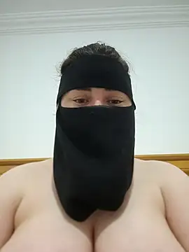 Bisan_sexy