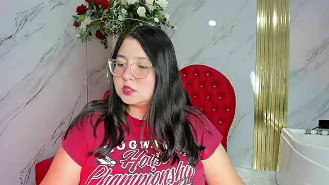 Dulce_meow live cam on StripChat