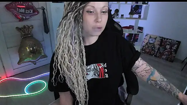HoneySallyMoore webcam