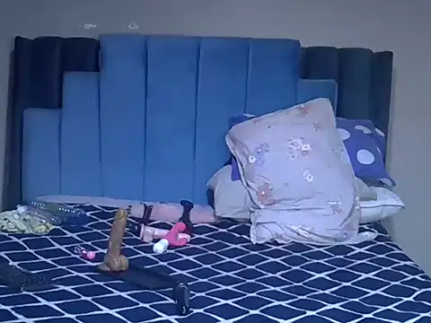 melanin_moon webcam