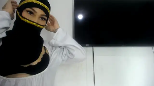 Fox_Loves webcam