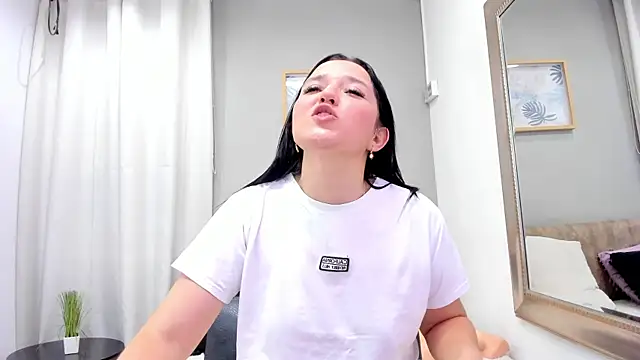 _EmilyJireh_ webcam