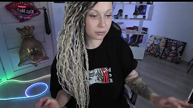 HoneySallyMoore webcam