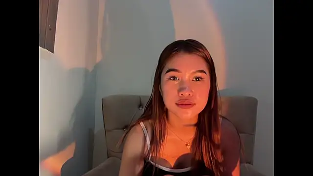 elonarae webcam