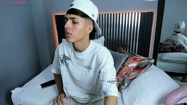 Axel_Mendozaa webcam