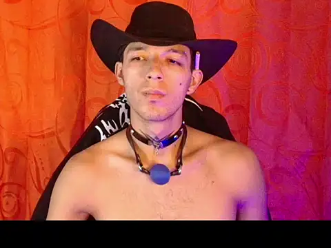 dark_men1 webcam