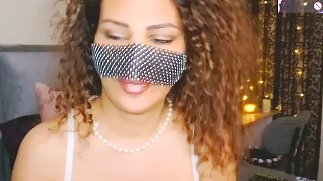 -TurkishLatina- webcam