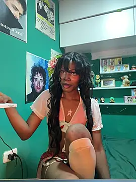 KEIKEI_o live cam on StripChat