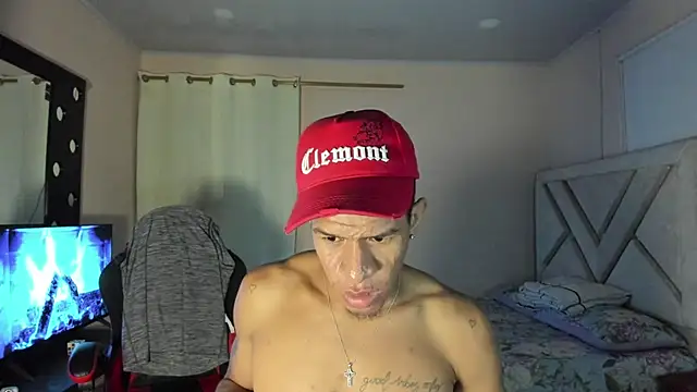Toptony22 webcam