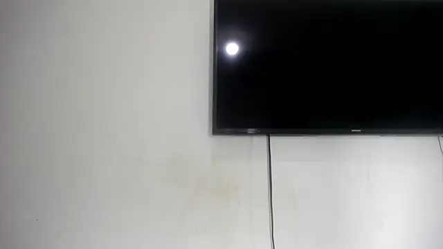 Fox_Loves webcam