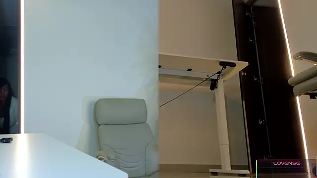 lulu_072 webcam