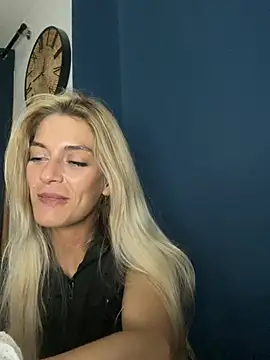 Bellalolahot