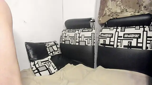 Nathaly_love96 webcam