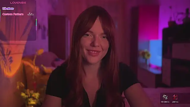 CherryRed_Girl webcam