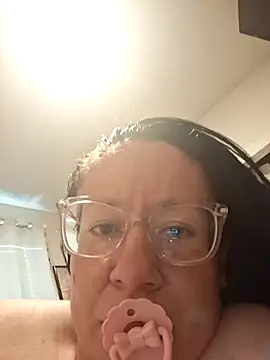 Katiekinkz669 webcam