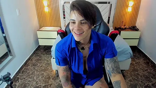 KAROLLJONES1 webcam
