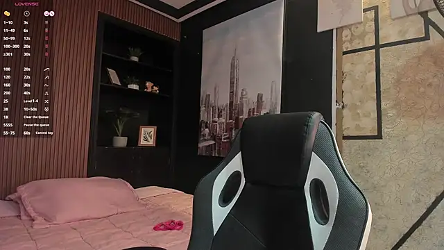 ChannelWhite_ webcam