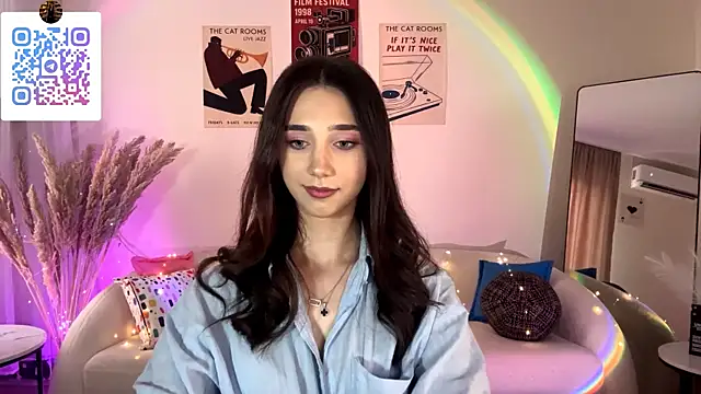 LinaMour webcam