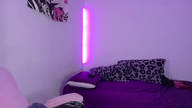 dollmeow webcam