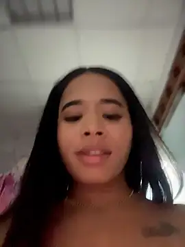 EmmaExoticaXXX webcam