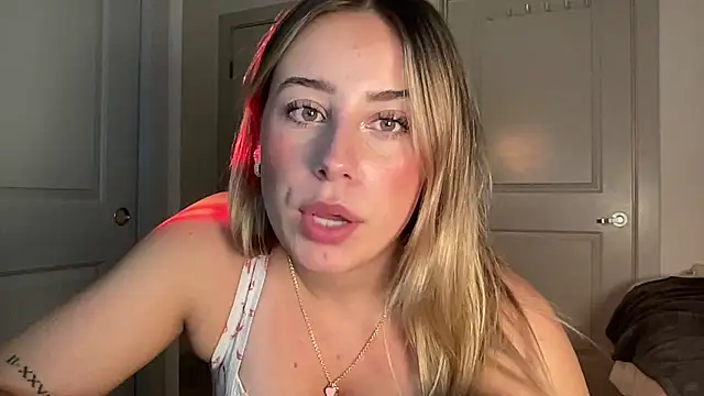 skylarraeee webcam