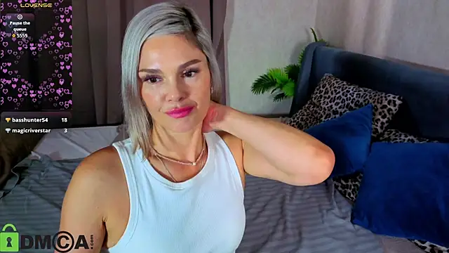 Betty_Brock webcam