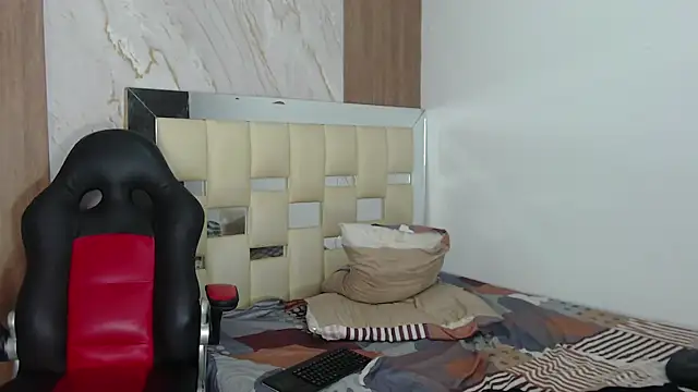 artur_collins_ webcam