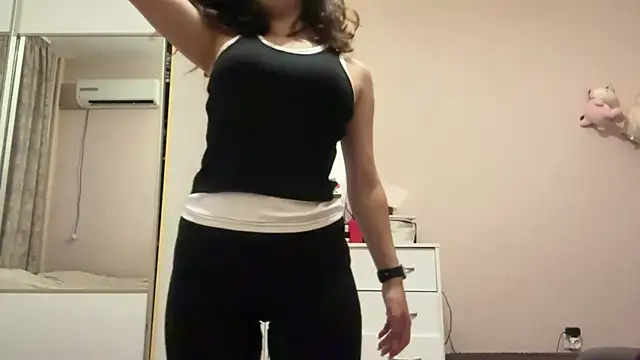 Ledi_Asthik webcam