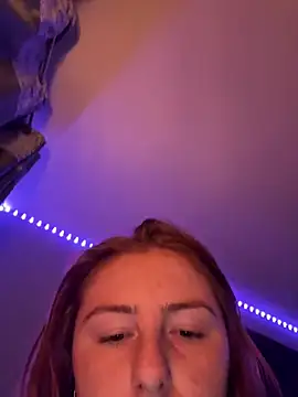 Redvelvetxx2 webcam