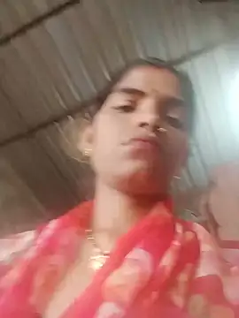 Cut_usha35 webcam