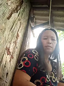 lylai18 webcam