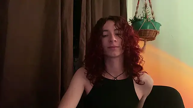camille_delrey live cam on StripChat