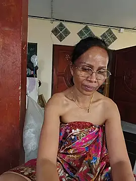 Mama_Eva_1