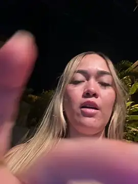 danielavegax (G young) - Fingers in my sweet pussy