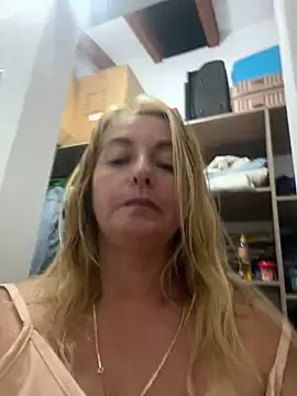 moniquerainx