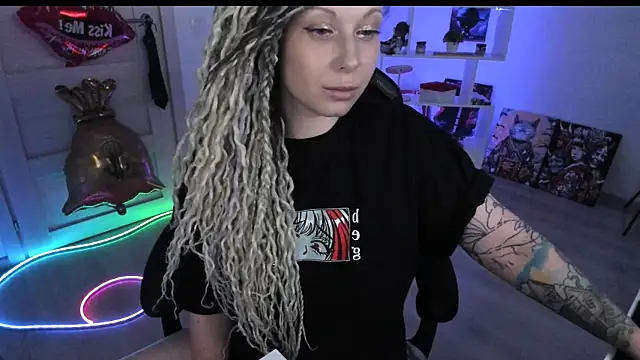 HoneySallyMoore webcam
