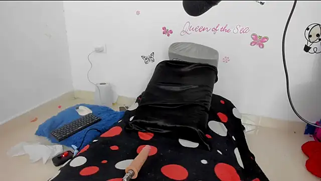 isa_loves_cum webcam