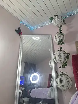 PandoraLuxury webcam