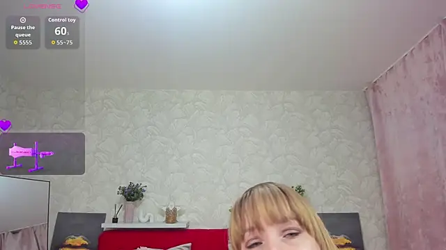 KattyPeachX webcam