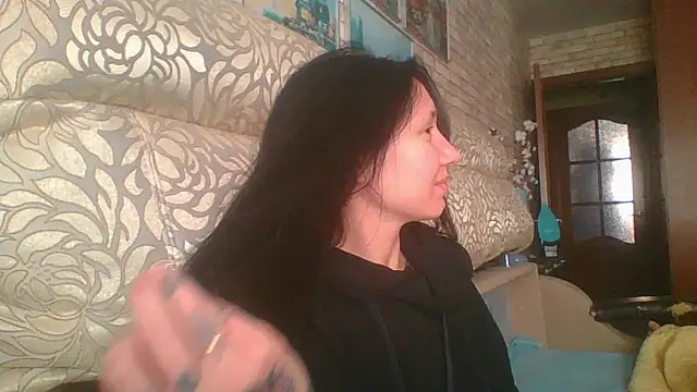 RussNocturnal webcam