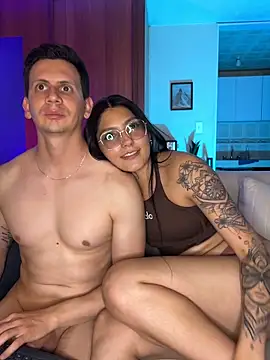 alice_n_mike webcam
