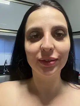 yumi-hot webcam