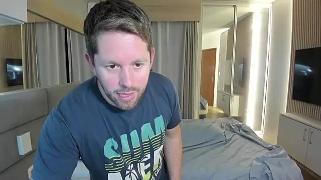 RipMyUnderwear webcam