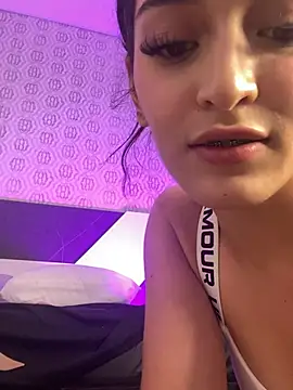 Mia_rivers__ webcam