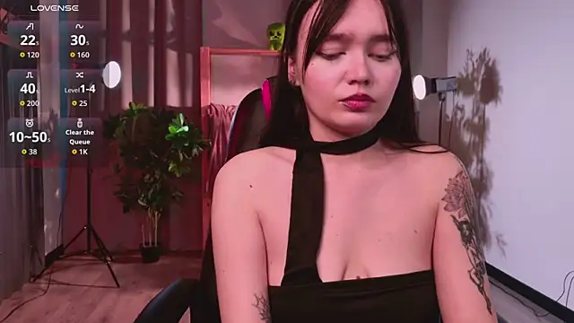 yourtomie webcam