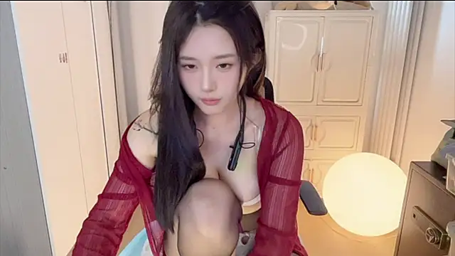 yiyi5588 webcam