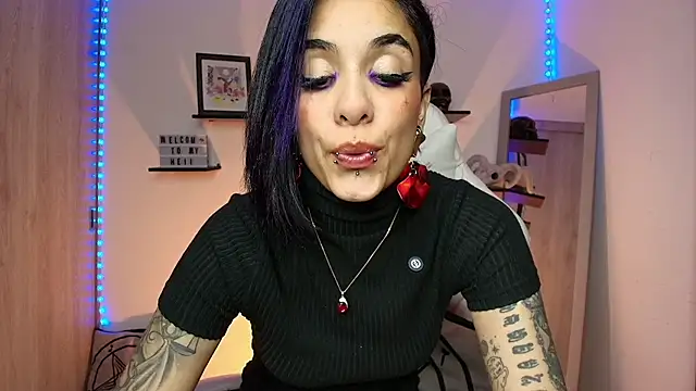 luci_fer_devil webcam